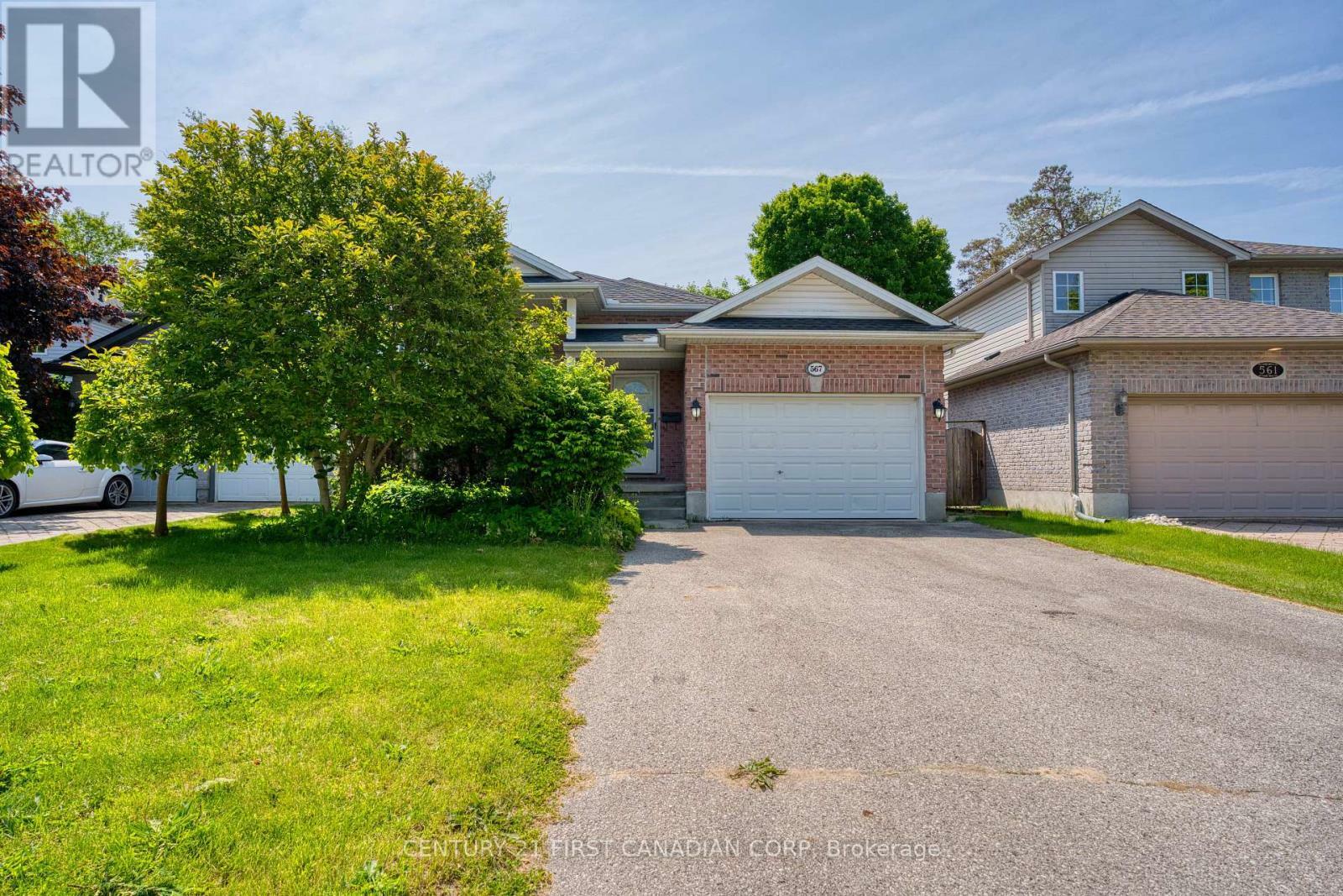 Property Photo:  567 Sprucewood Drive  ON N5X 4J5 