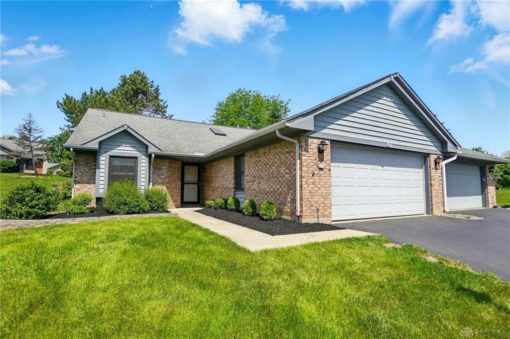 Property Photo: 3 Pheasant Run Circle OH 45066