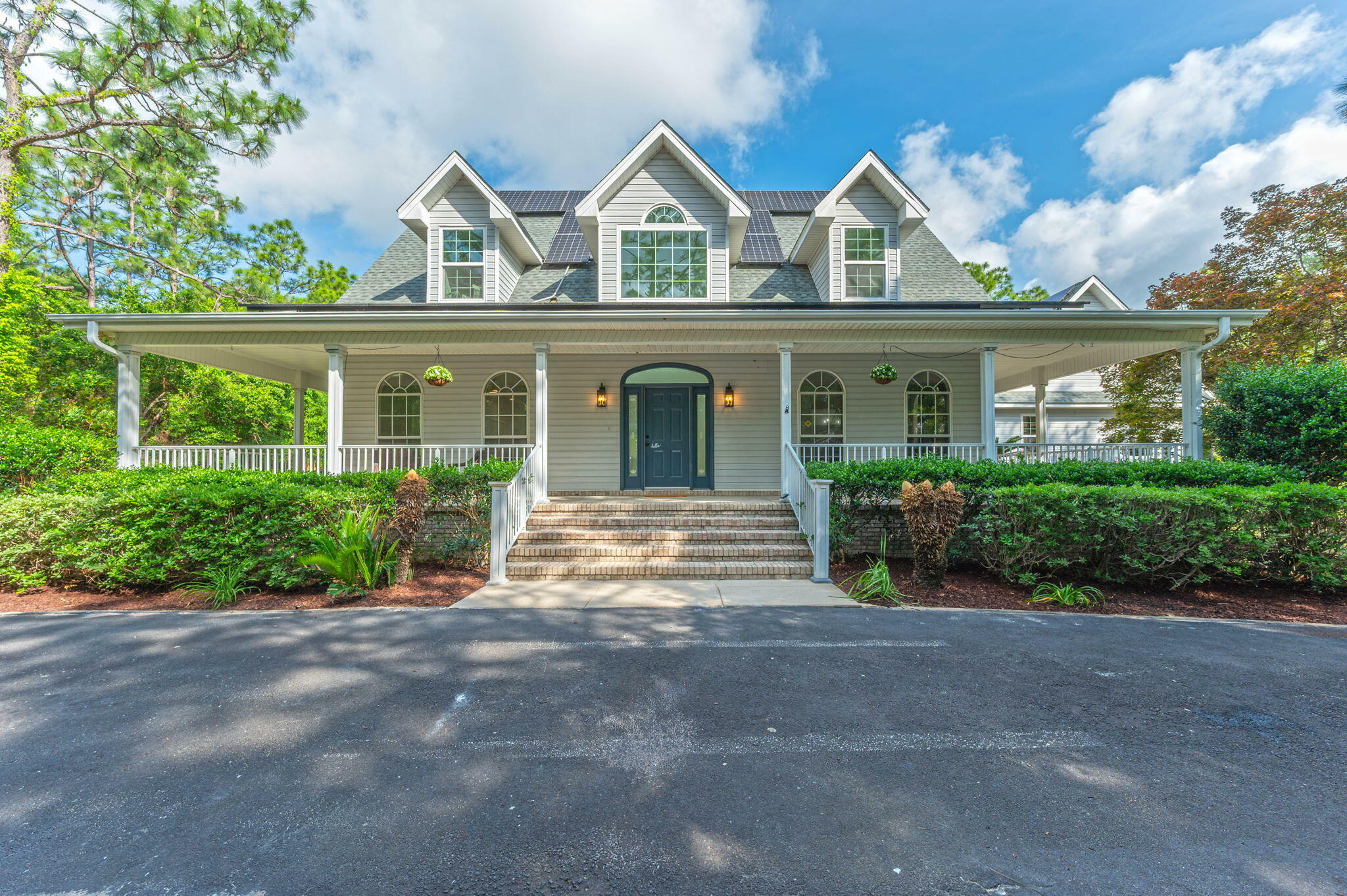 Property Photo: 109 Creek Drive FL 32536