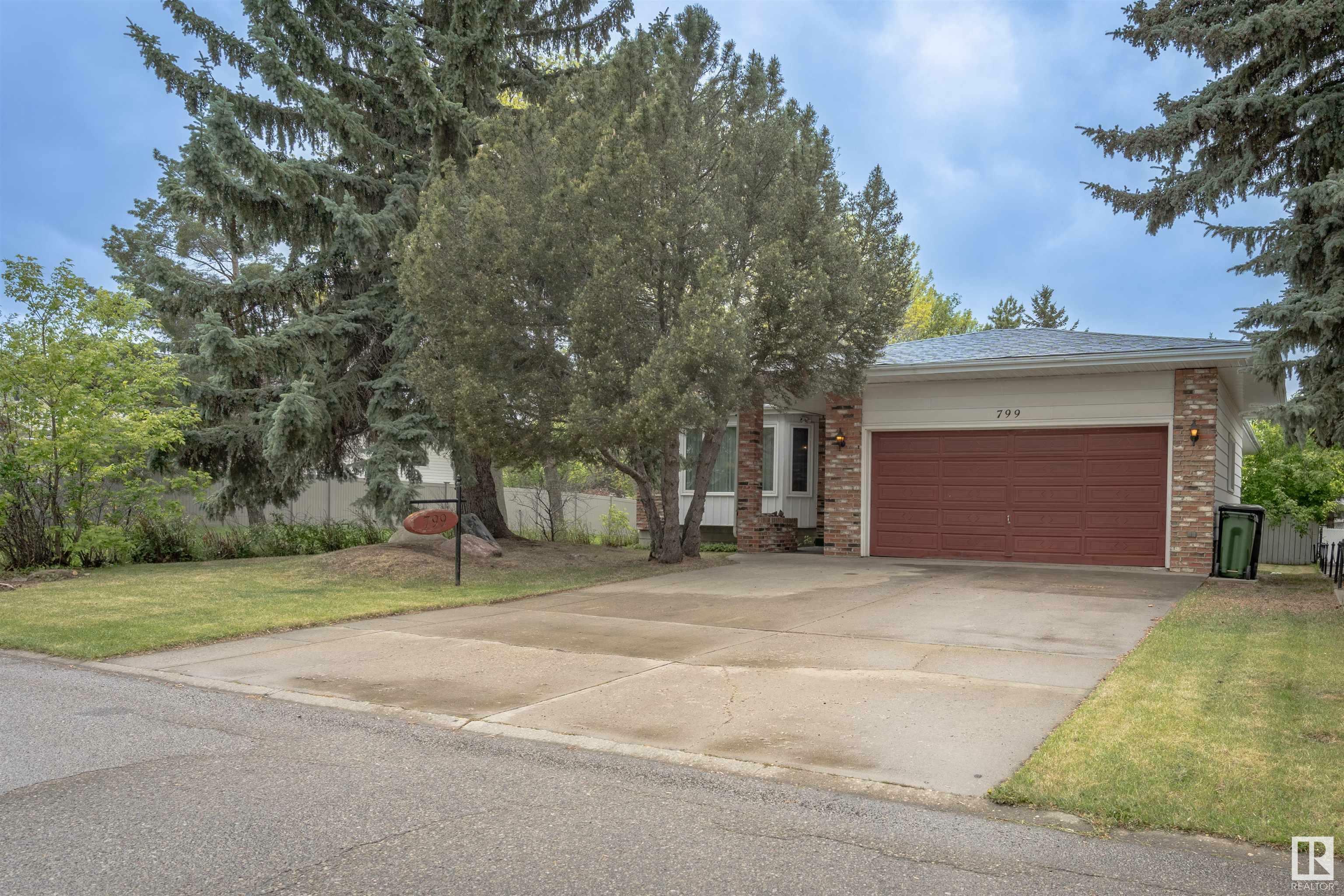 Property Photo: 799 Lee Ridge Road NW AB T6K 0P9