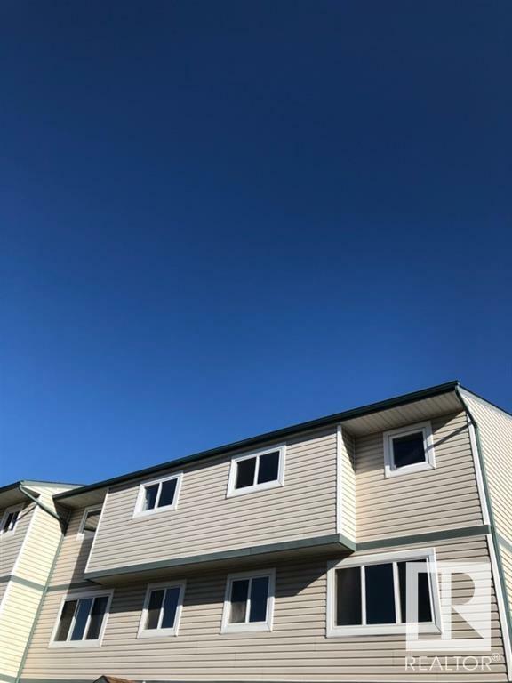 Property Photo: 1396 Lakewood Road NW AB T6K 3M2