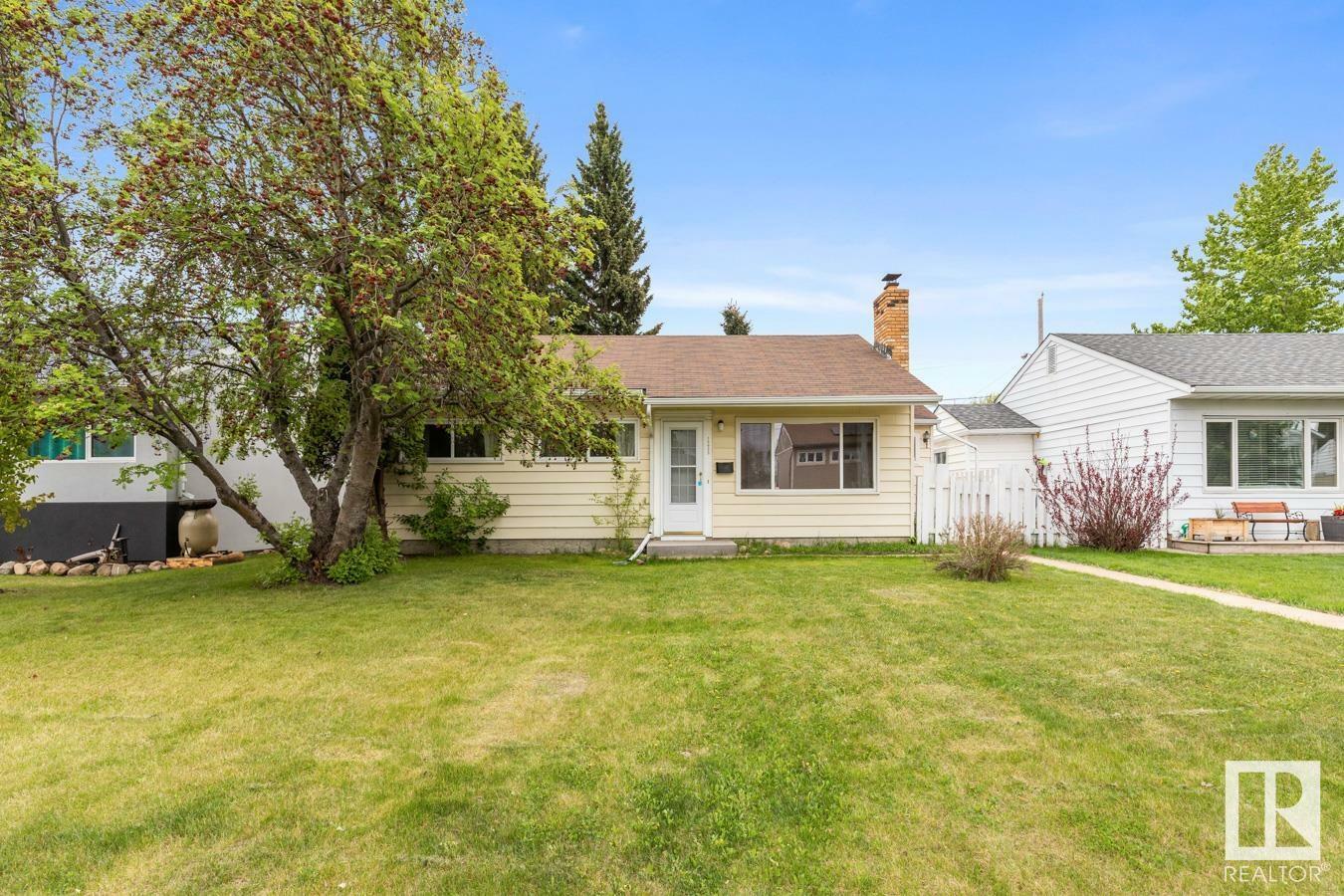 Property Photo: 15925 108 Avenue NW AB T5P 1A8