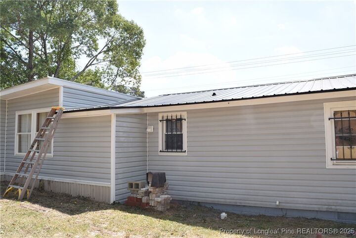 Property Photo: 842 Shaw Mill Road NC 28311