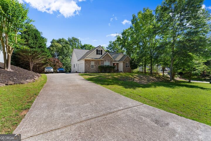 Property Photo: 5995 Wellington Avenue GA 30506