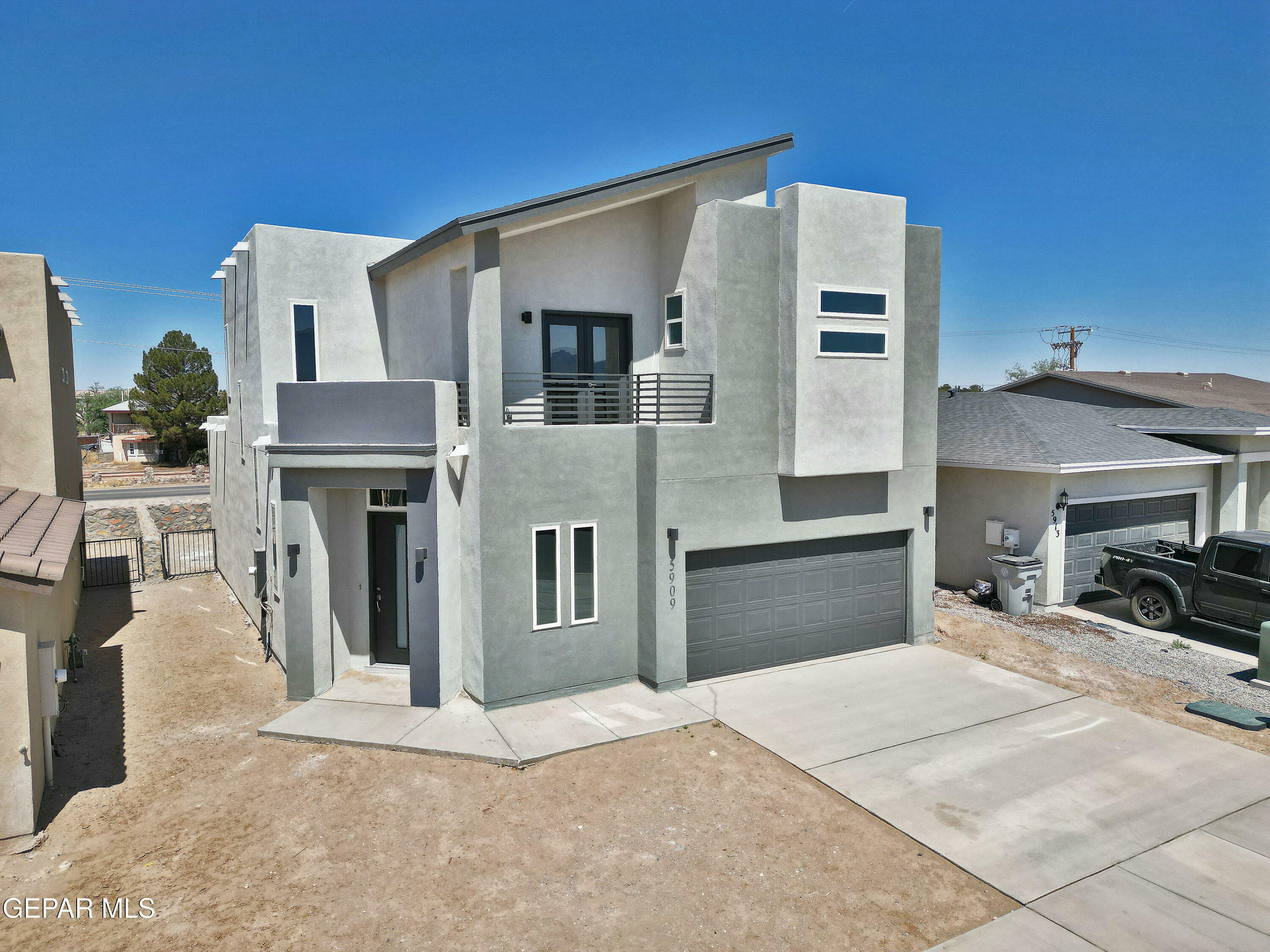 Property Photo: 5909 Ruidoso Downs Street TX 79932