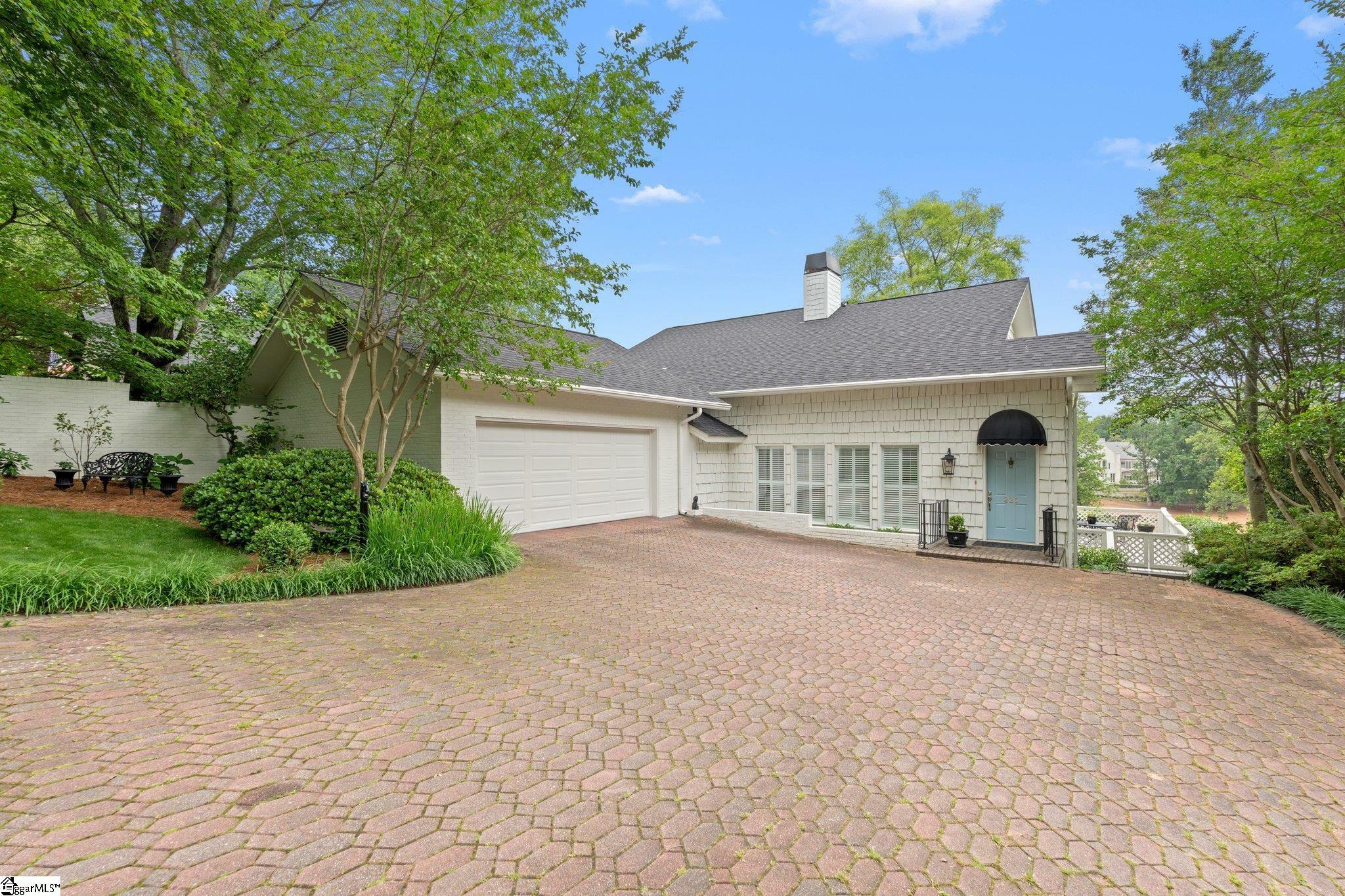 Property Photo: 226 Hidden Hills Drive SC 29605