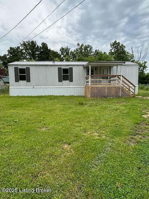 Property Photo: 345 Hemlock Dr KY 40165