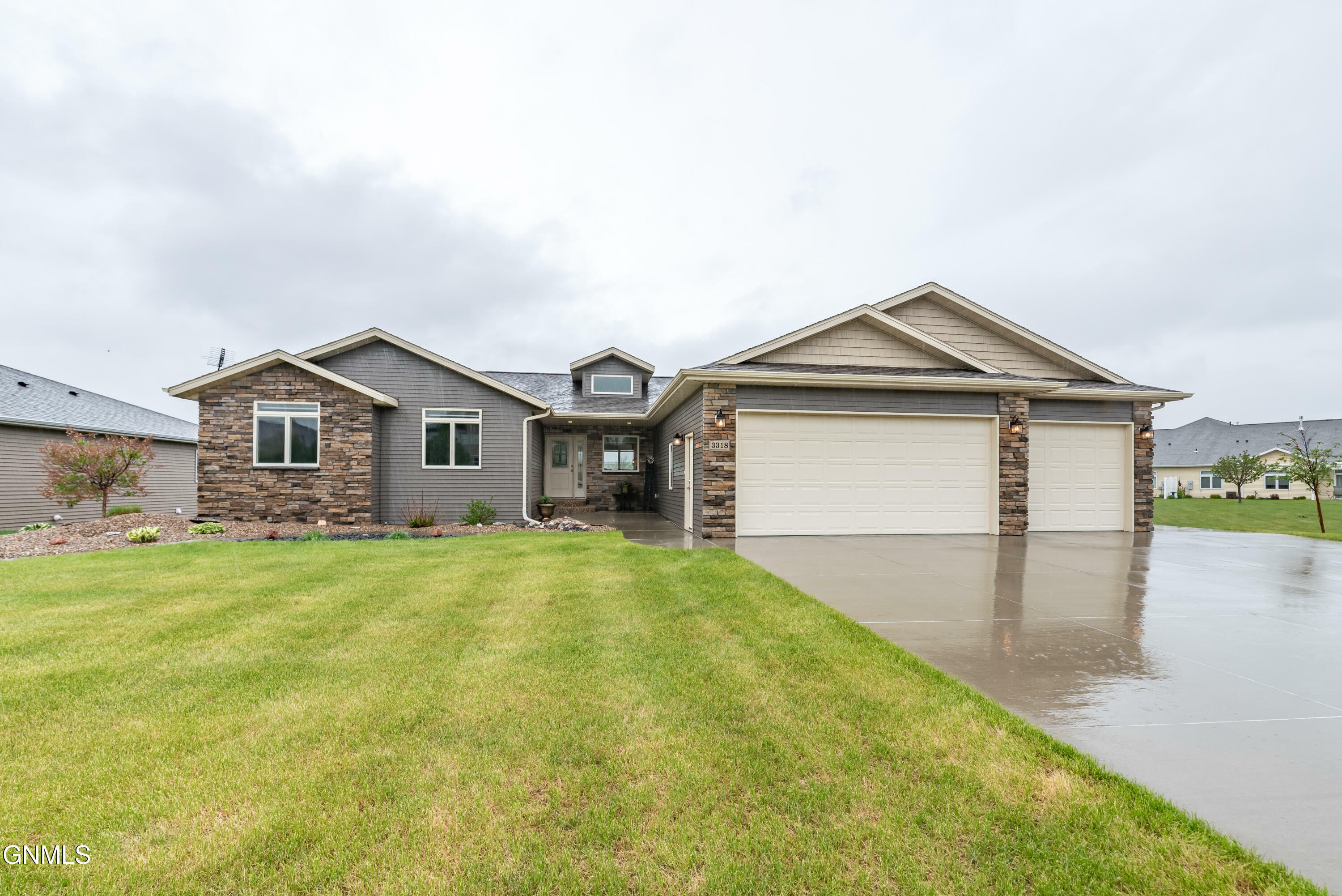 3318 Montana Drive  Bismarck ND 58503 photo