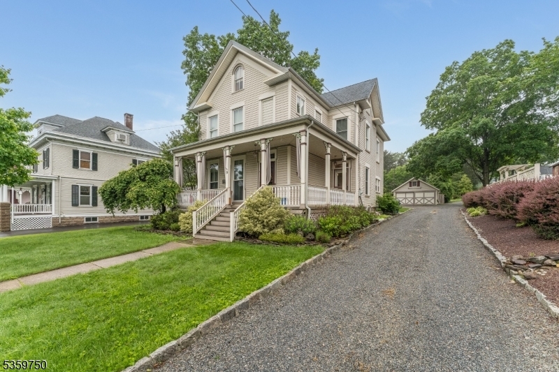 Property Photo:  9 Maple St  NJ 08833 