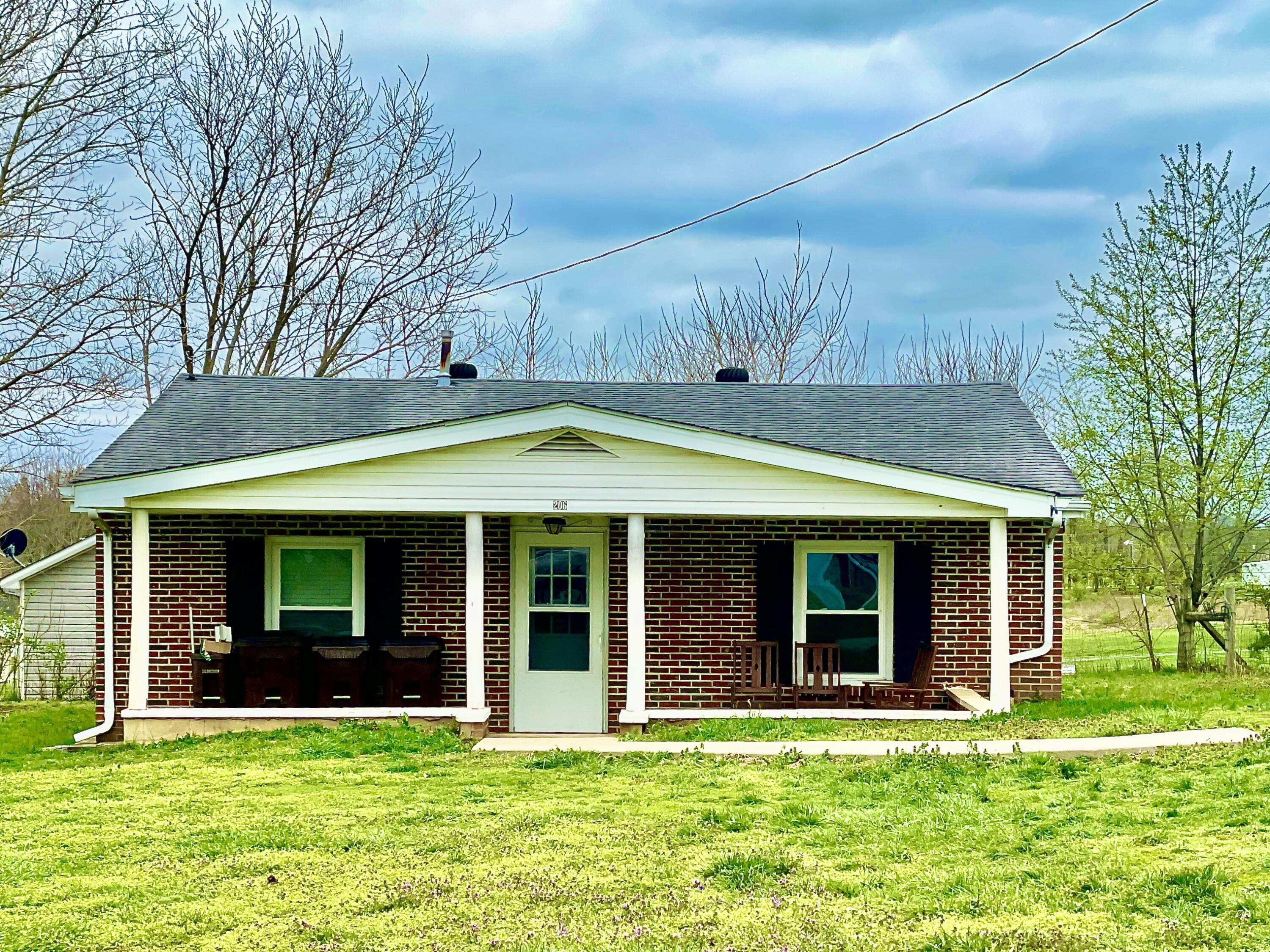 Property Photo: 206 High Street KY 40330