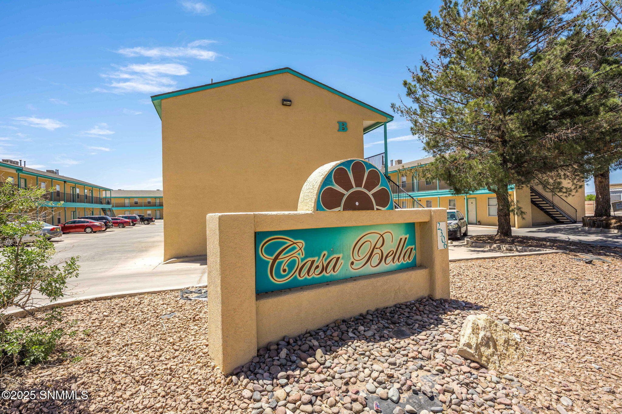 Property Photo: 2306 S Espina Street NM 88001
