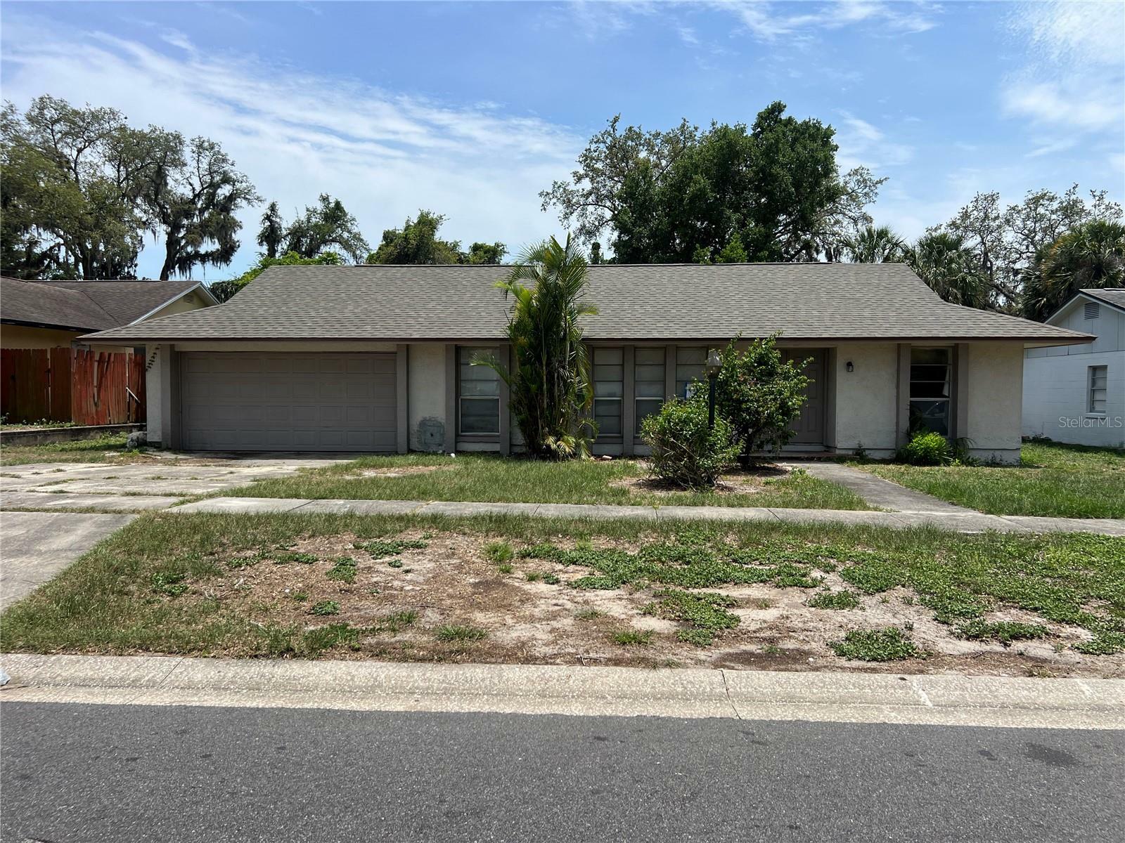 Property Photo: 5918 Stratton Lane FL 32808