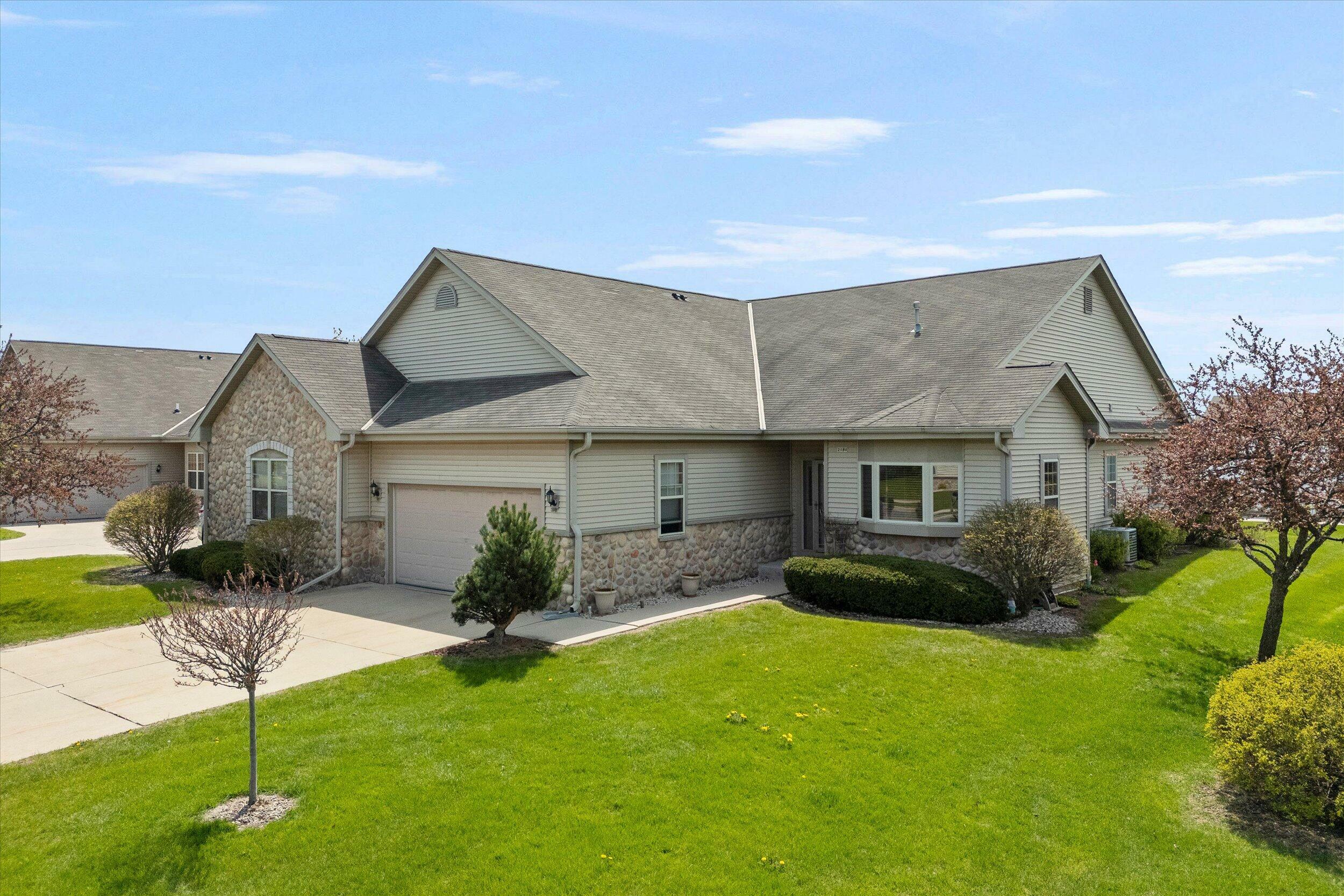 2189 Seminole St  Grafton WI 53024 photo