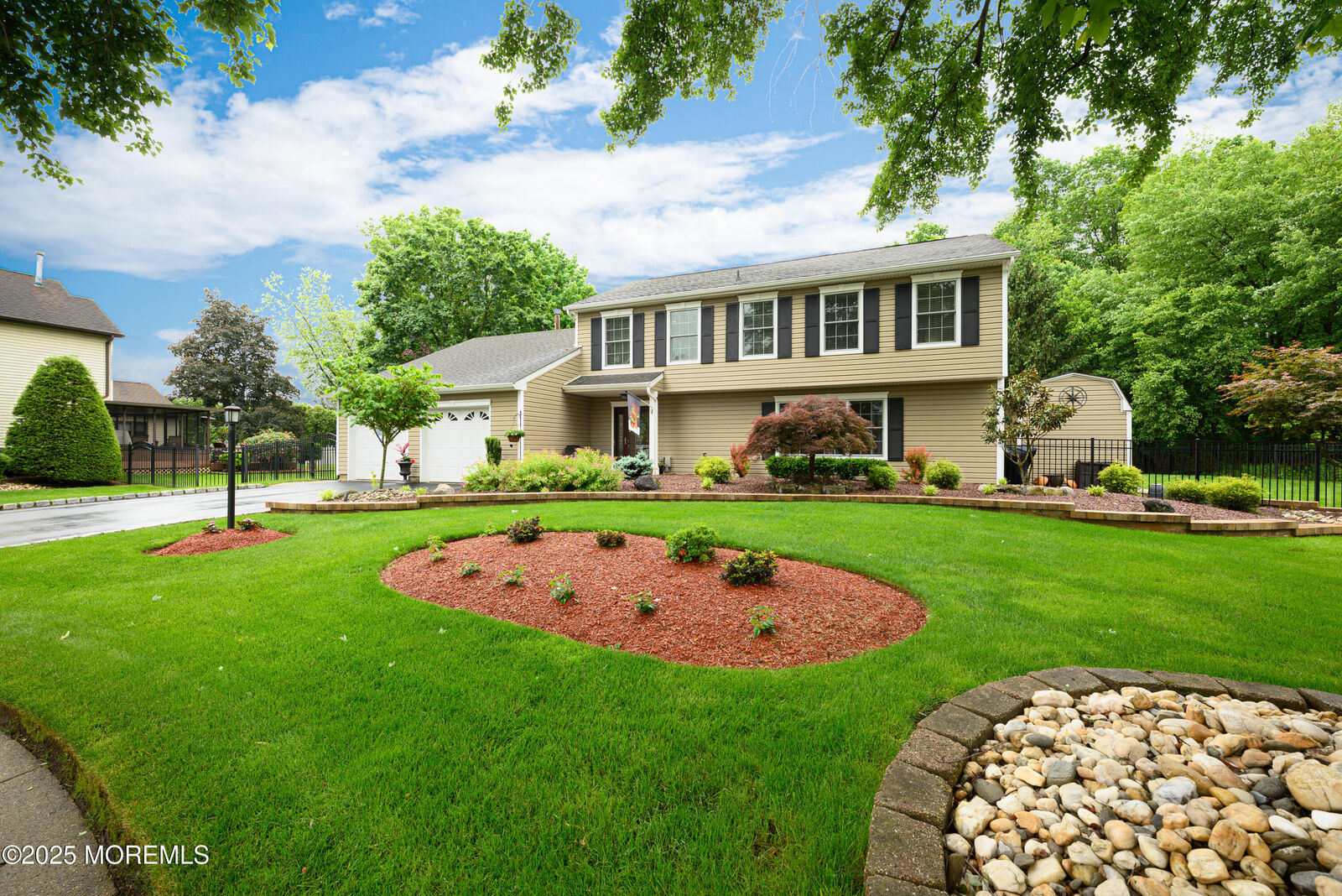 Property Photo: 7 Manor Court NJ 08857