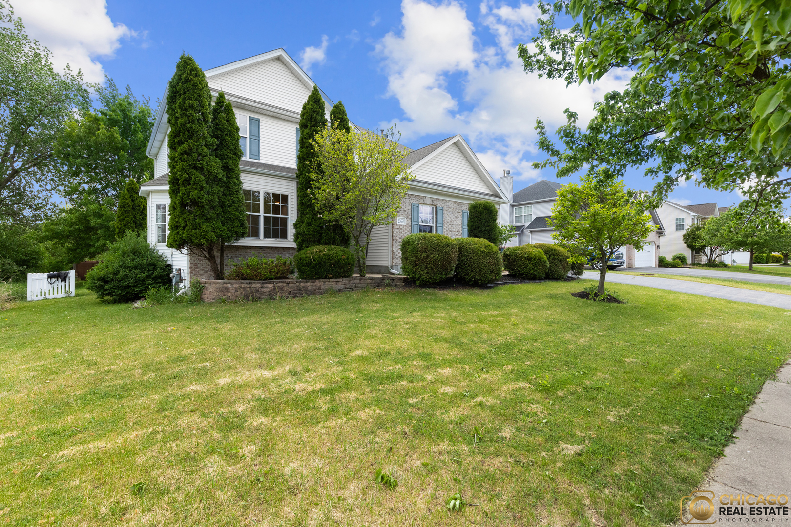 Property Photo:  23653 W Ewing Drive  IL 60586 