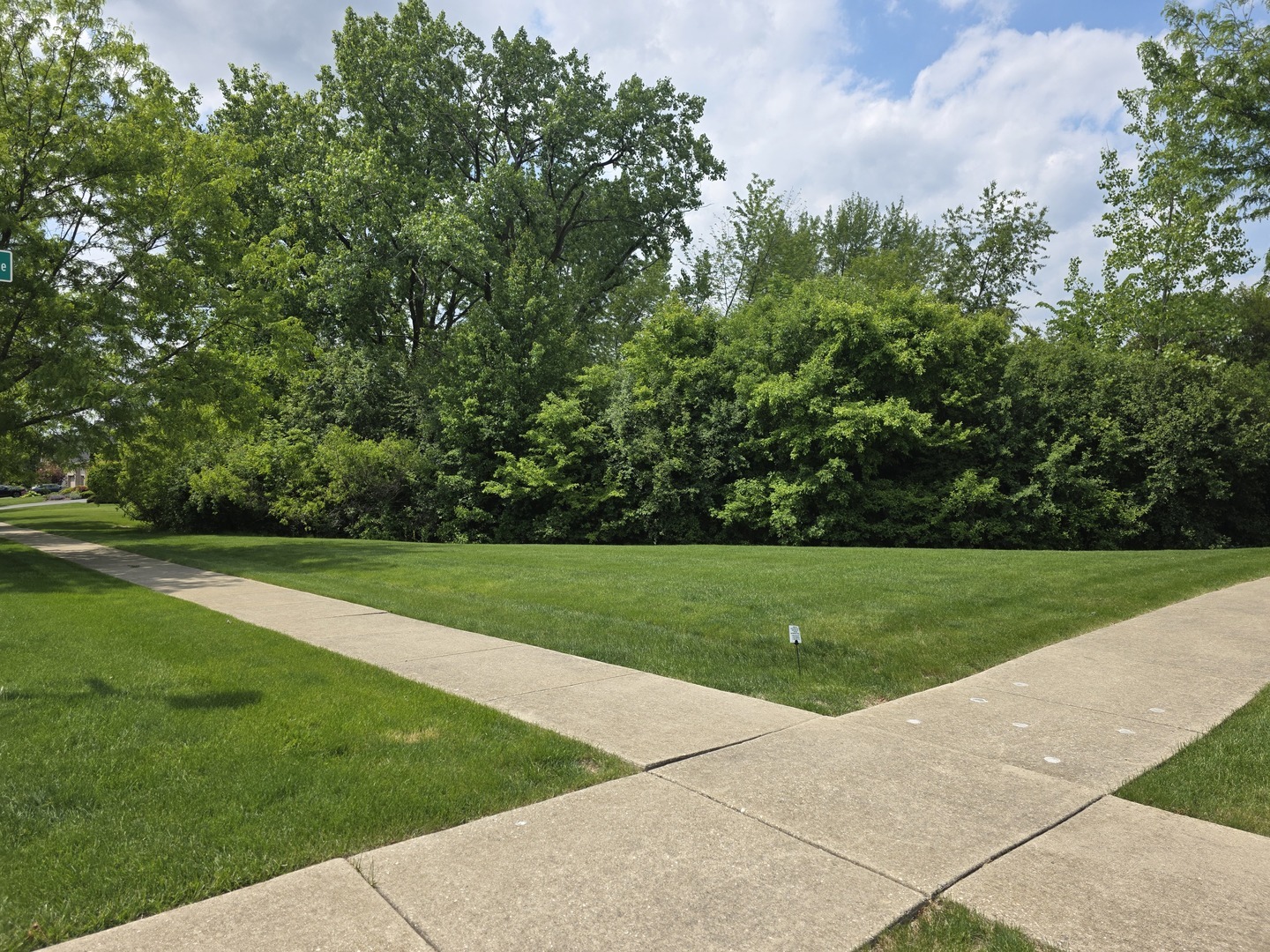 Property Photo: 1074 - 1078 Sante Fe Stre Street IL 60103