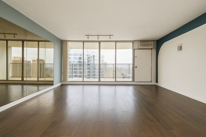 Property Photo:  300 N State Street 5503  IL 60654 