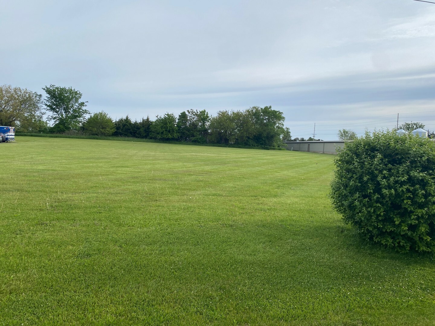 Property Photo: 2 Wolfers Industrial Drive IL 61362