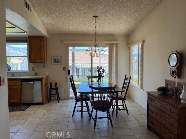 Property Photo:  3060 Summer Set Circle  CA 92220 