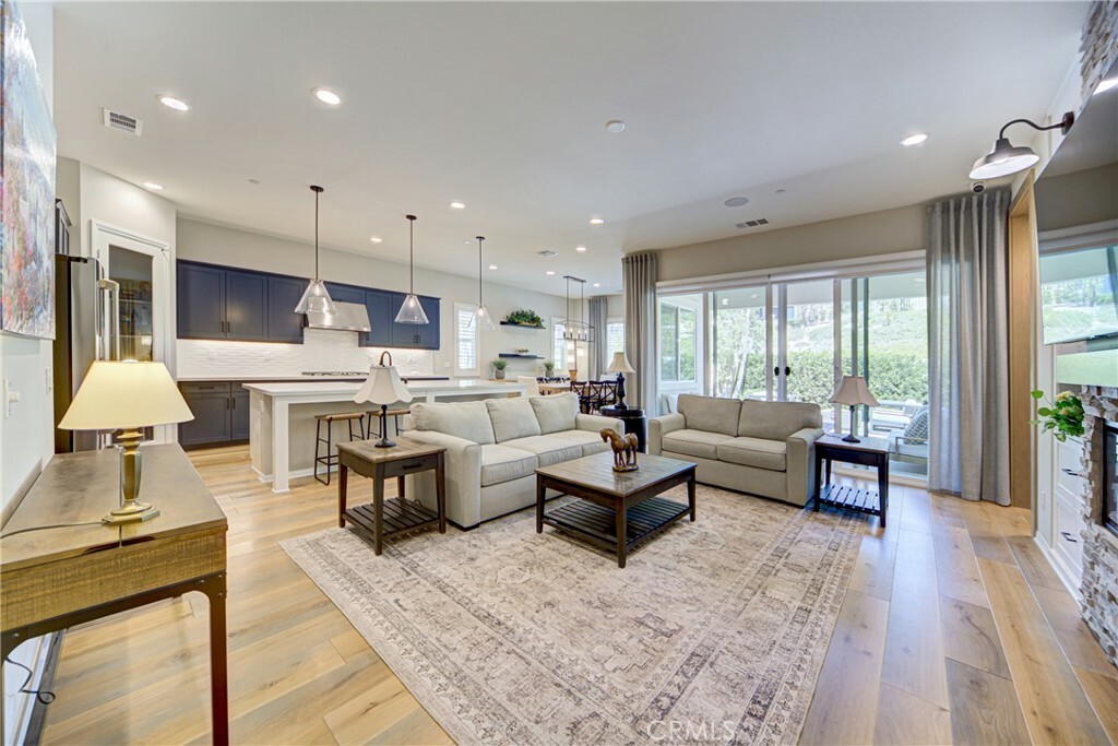 Property Photo: 39454 Chamise Street CA 92591