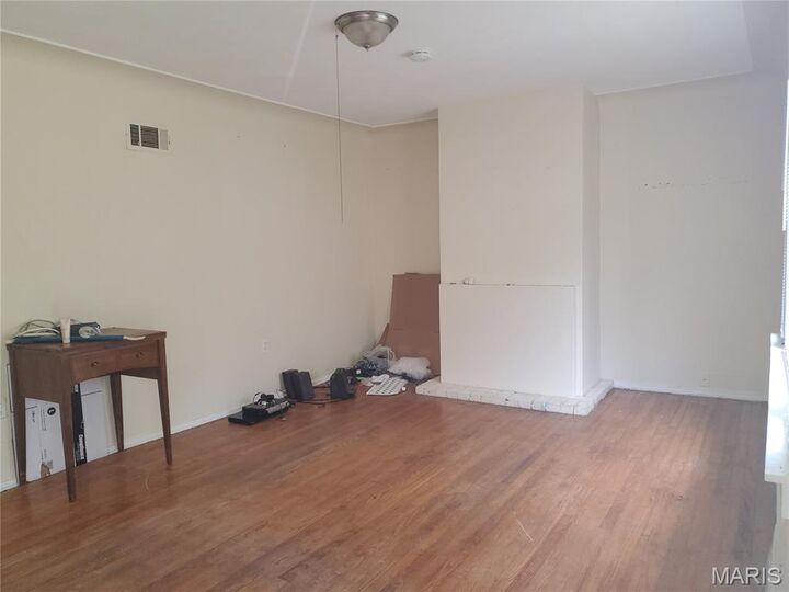 Property Photo: 768 Leon Street IL 62206