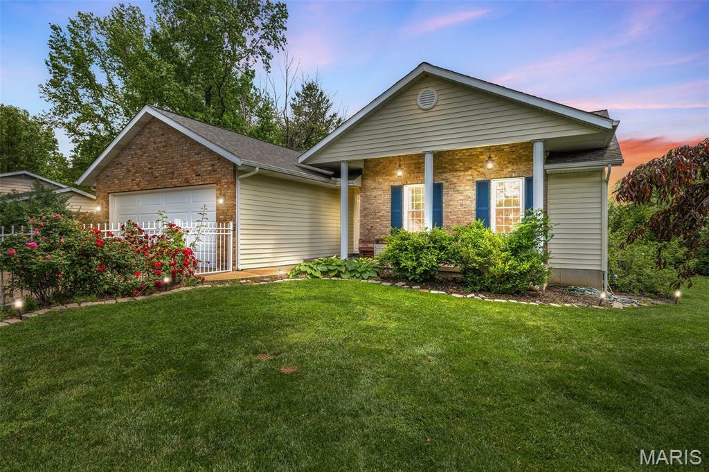 Property Photo:  122 N Westwood Drive  MO 63640 