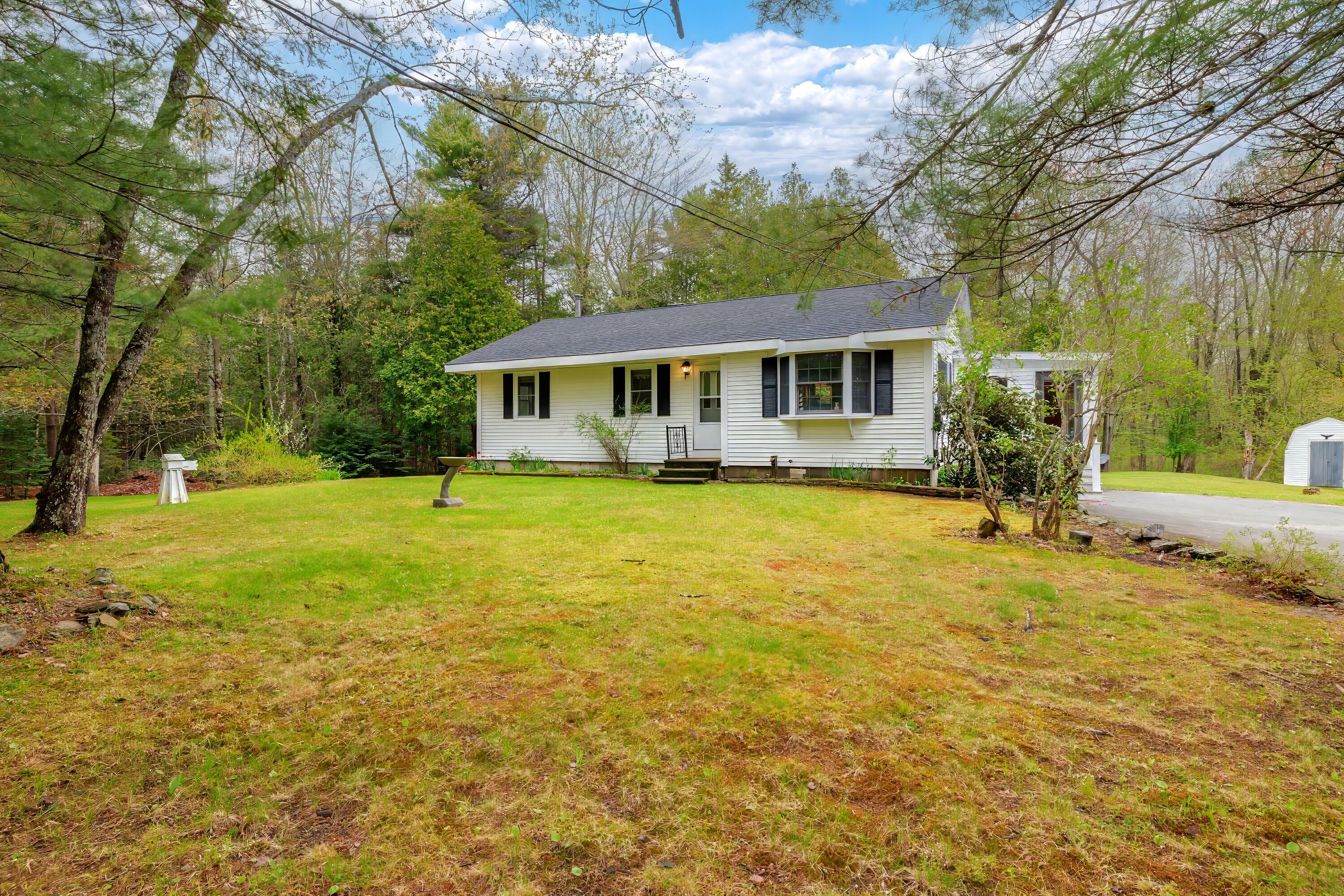 Property Photo:  927 Pleasant Street  ME 04614 