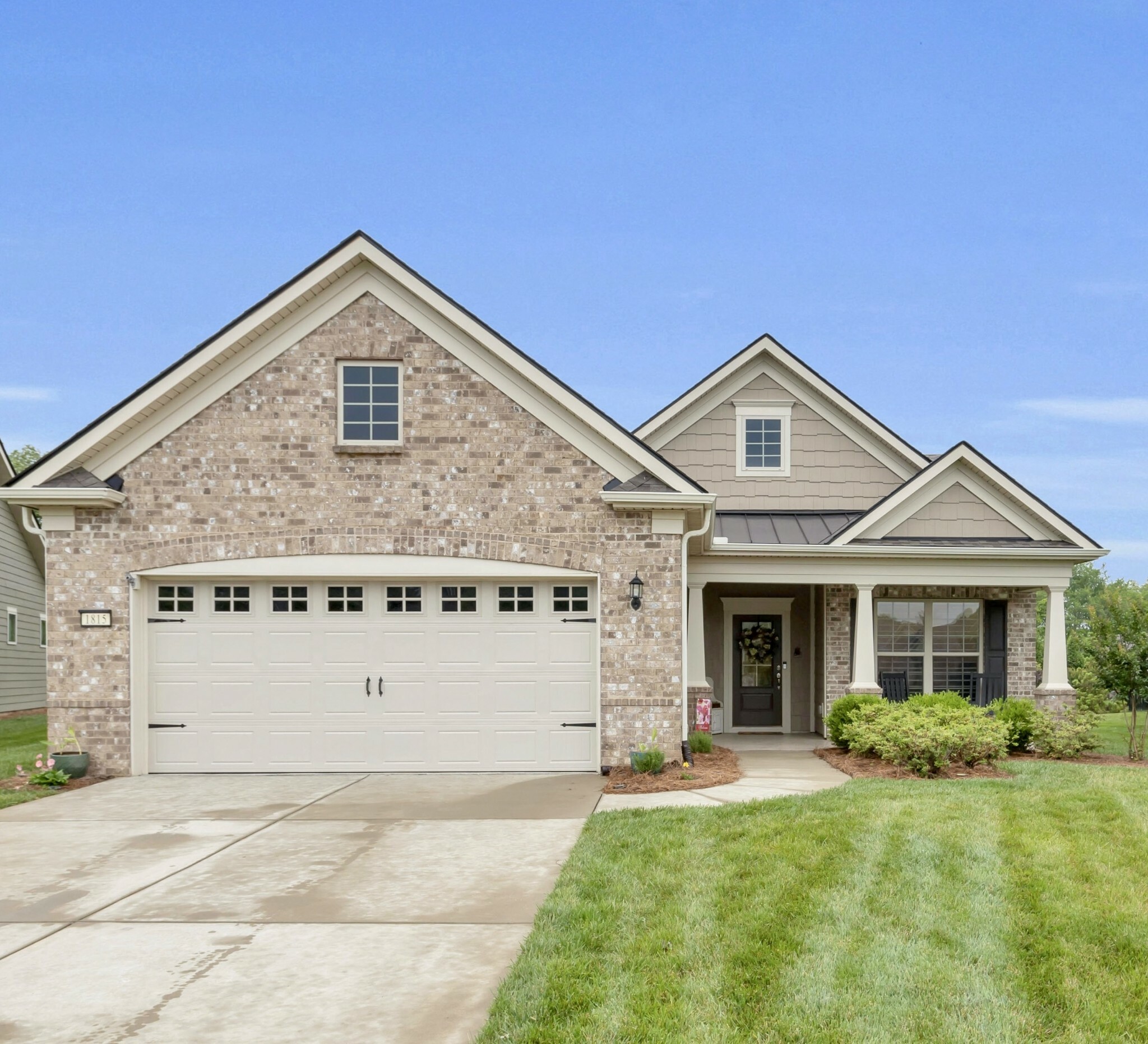 Property Photo:  1815 Humphreys Gln  TN 37174 