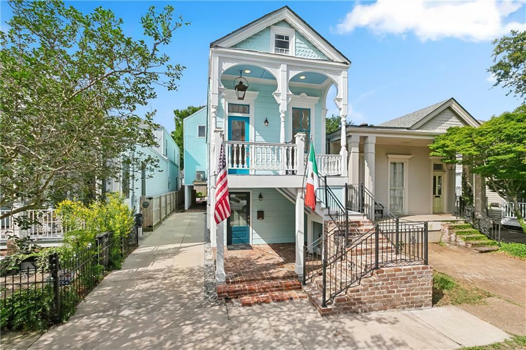 Property Photo:  6308 Patton Street  LA 70118 