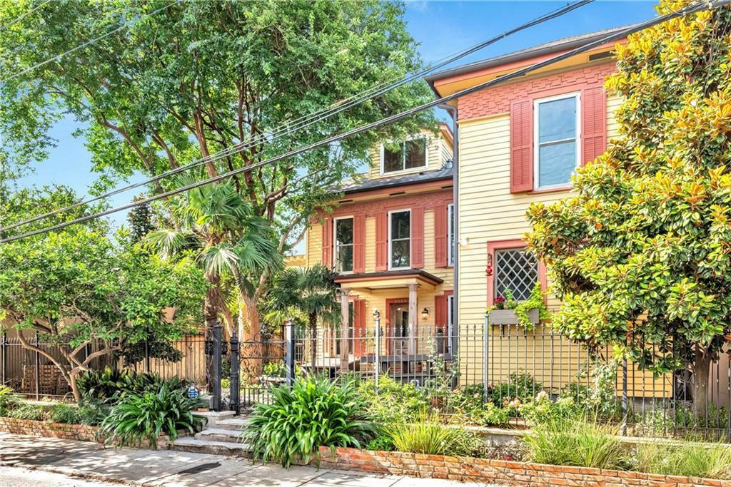 Property Photo: 5525 Garfield Street LA 70115