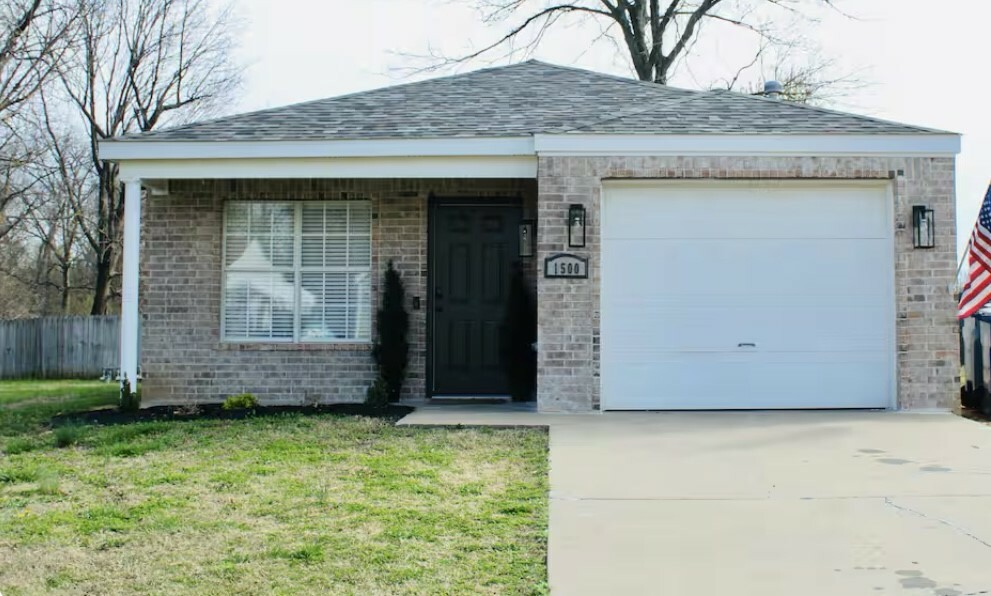 1500 Linwood Circle  Bentonville AR 72712 photo