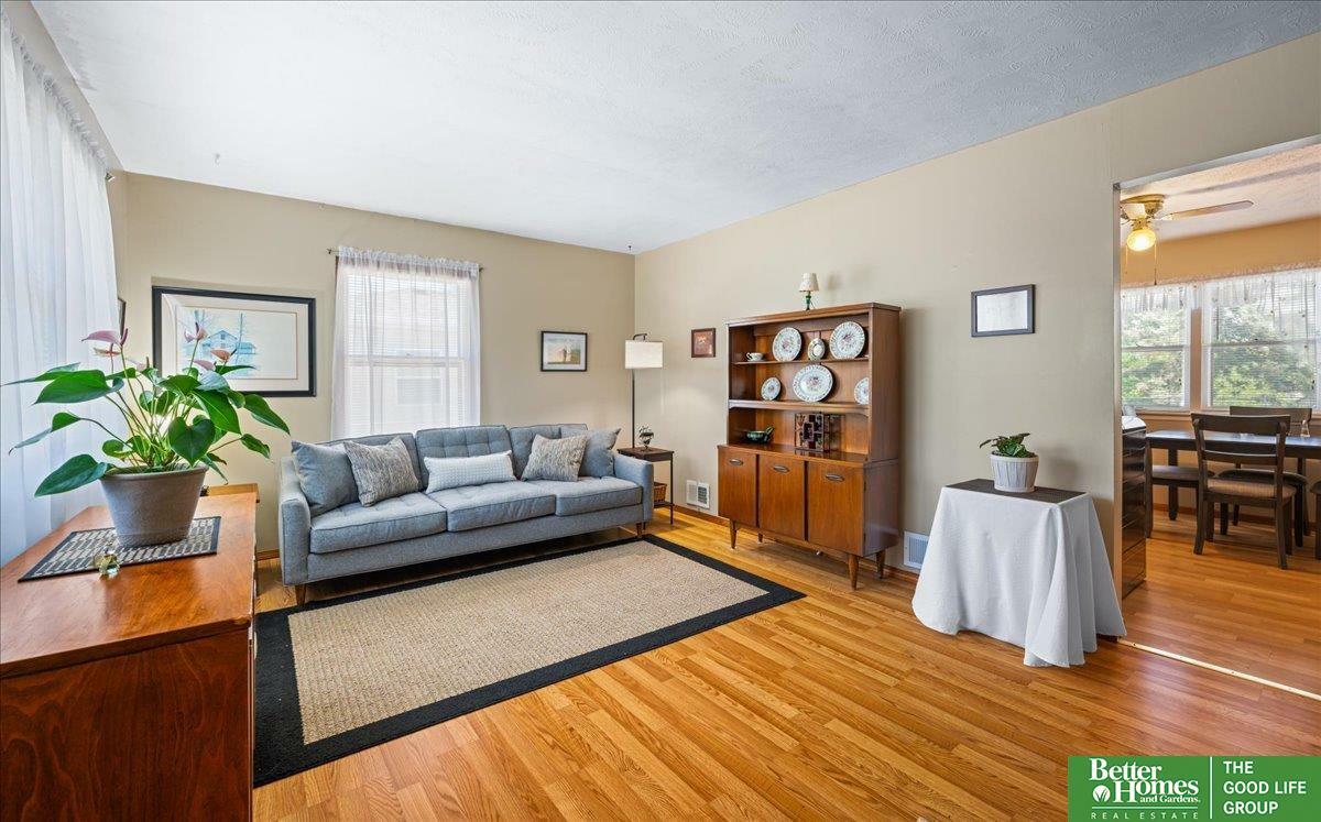 Property Photo: 6070 Buckingham Avenue NE 68117-9999