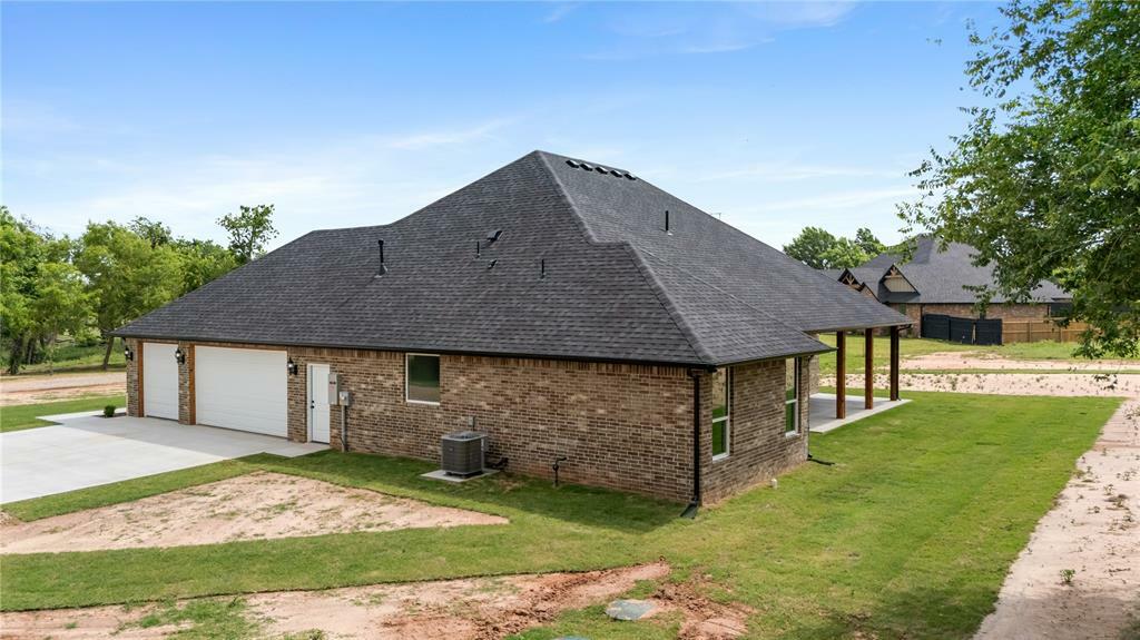 Property Photo: 11010 N Banner Road OK 73036