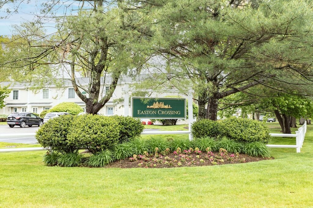 Property Photo:  6 Nancy Road 5  MA 02375 