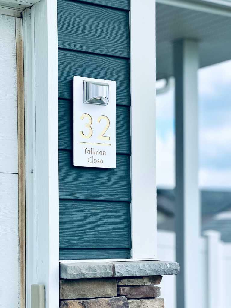 Property Photo:  32 Tallman Close  AB T4P 0R1 