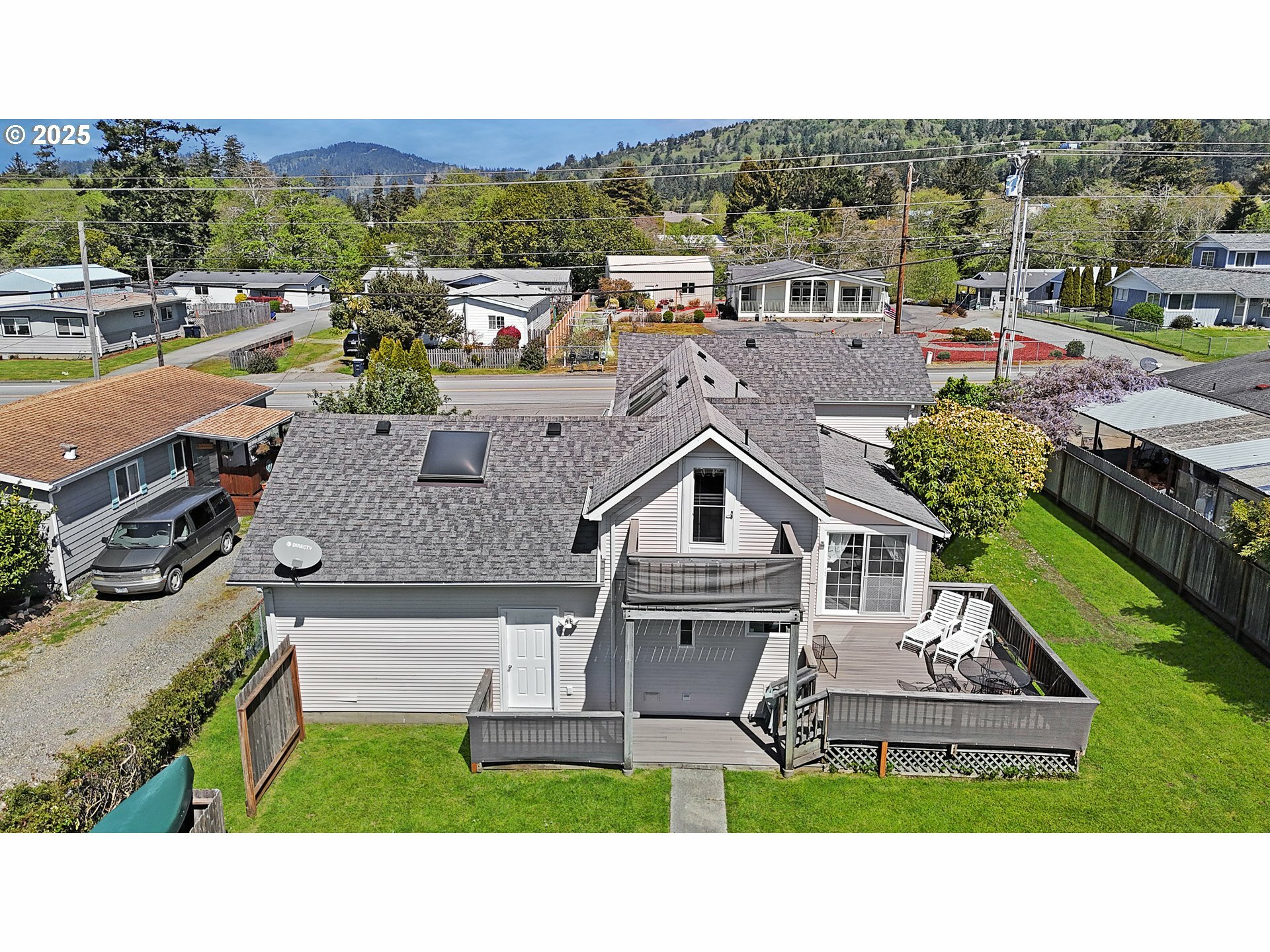 Property Photo:  97994 W Benham Ln  OR 97415 