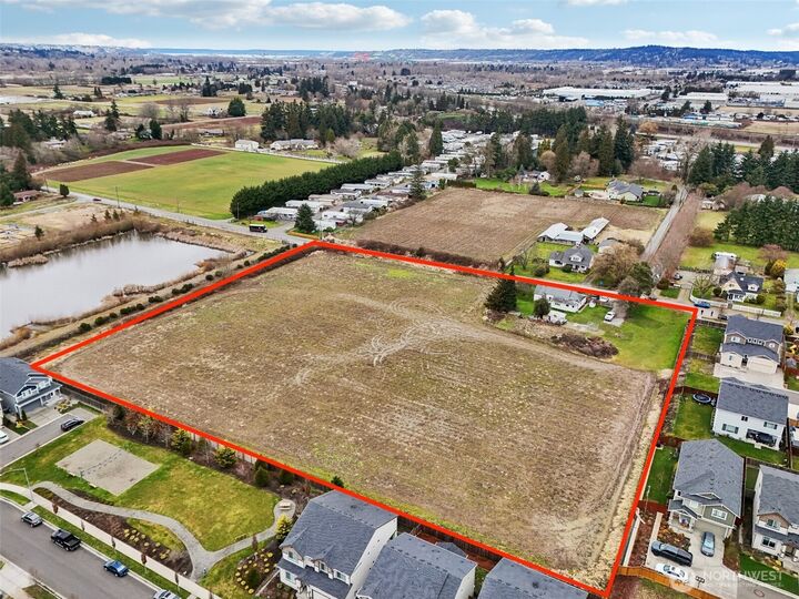 Property Photo:  3102  16th Avenue NW  WA 98371 