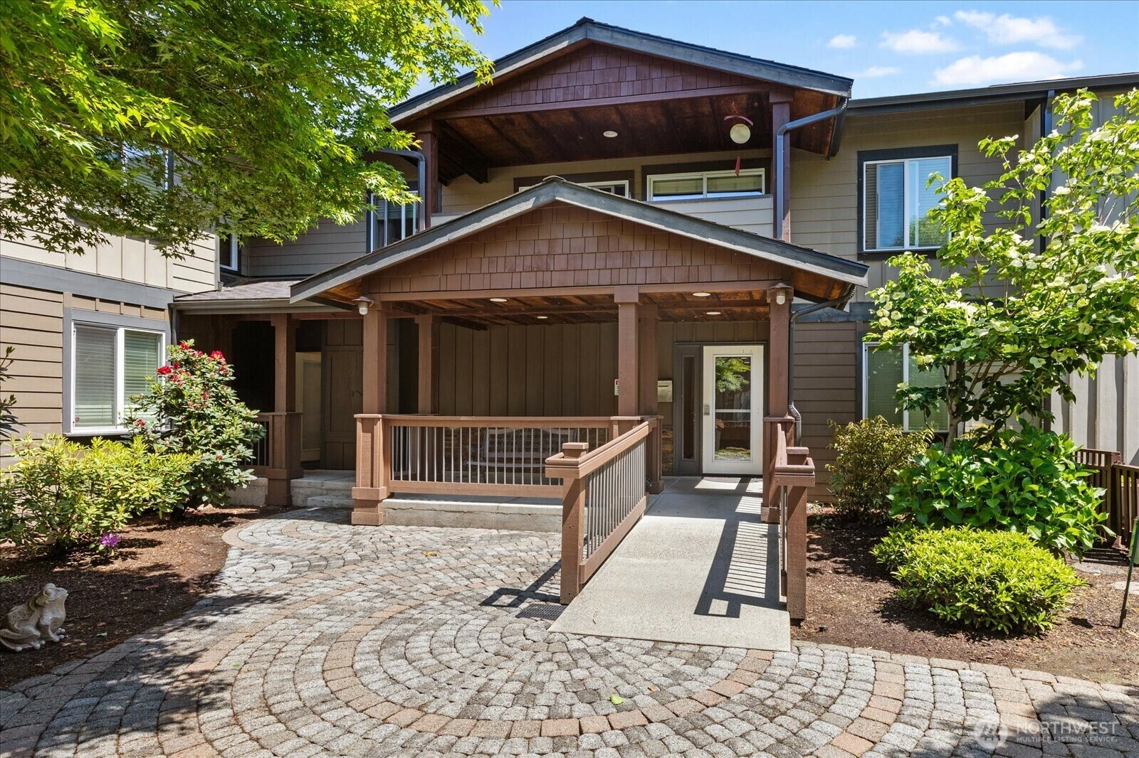 Property Photo: 21307 48th Avenue W C206 WA 98043