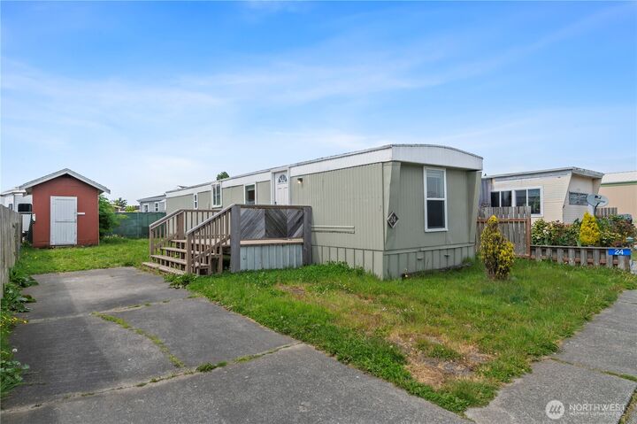 Property Photo:  204 SW Terry Road 24  WA 98239 