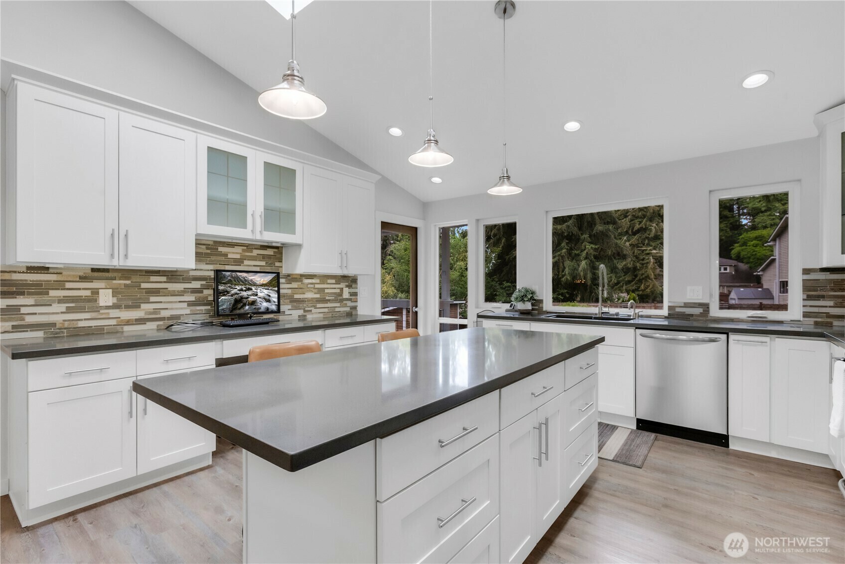 Property Photo: 3544 NE 166th Street WA 98155