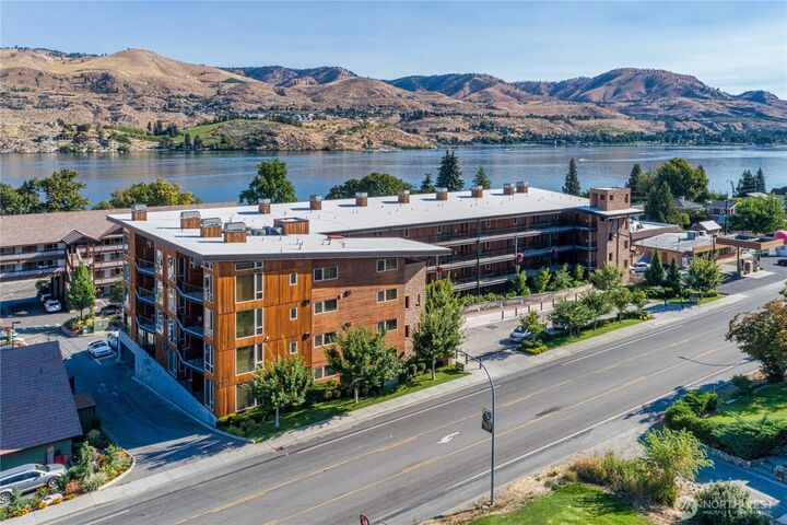 2220 W Woodin Avenue 210  Chelan WA 98816 photo