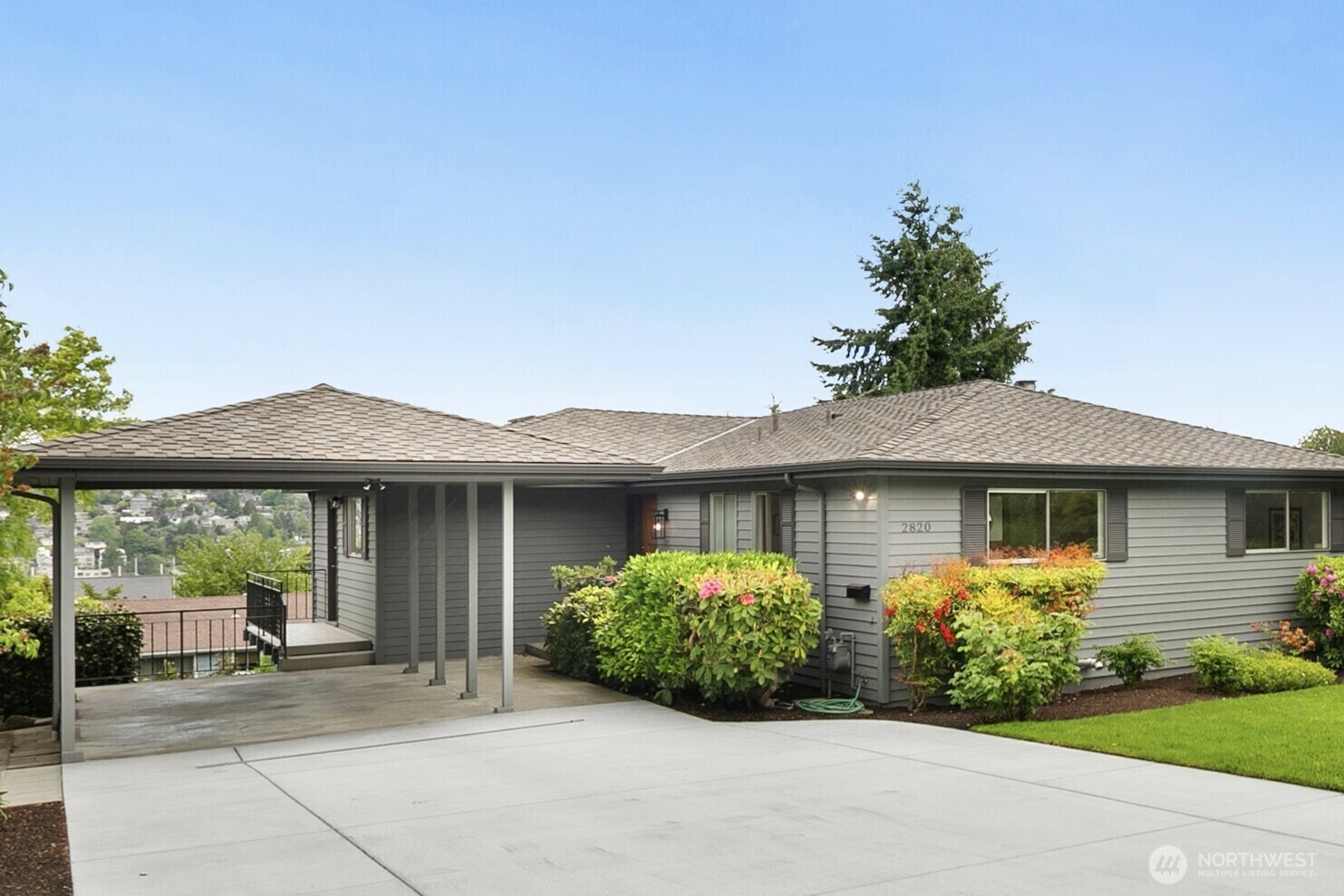 Property Photo: 2820 25th Avenue W WA 98199
