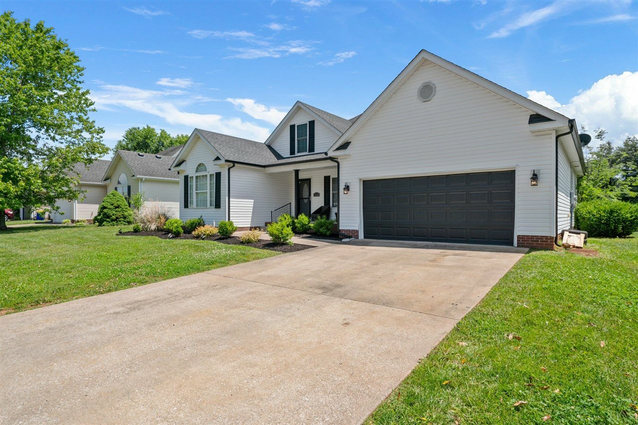 Property Photo: 1249 Trillium Lane KY 42104