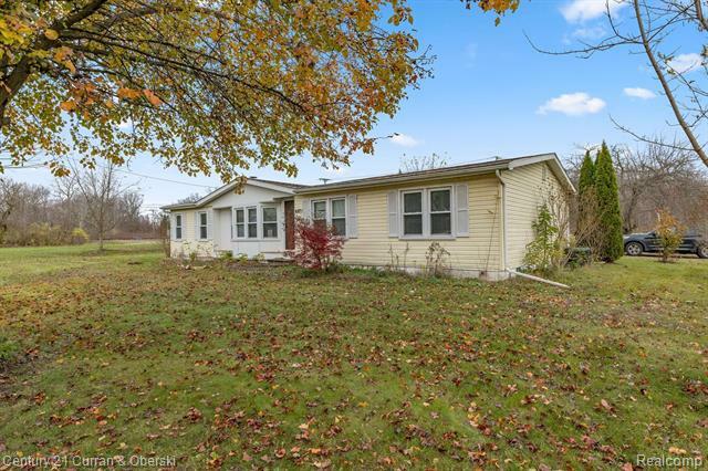 Property Photo: 6871 1st Street MI 48179