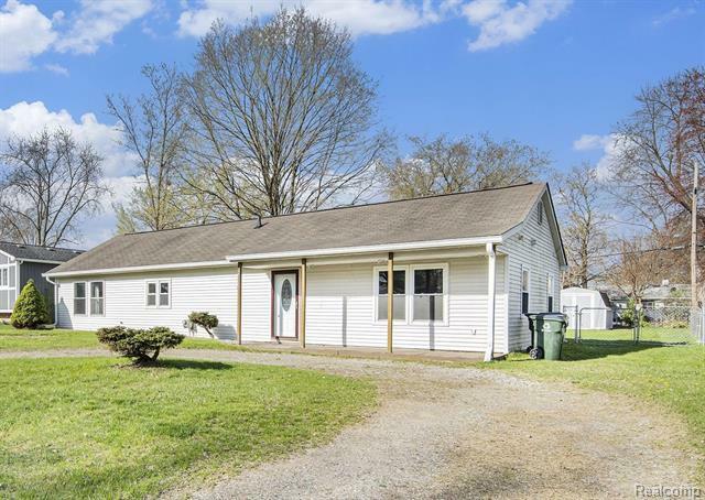 3714 Gainesborough Drive  Orion Twp MI 48359 photo