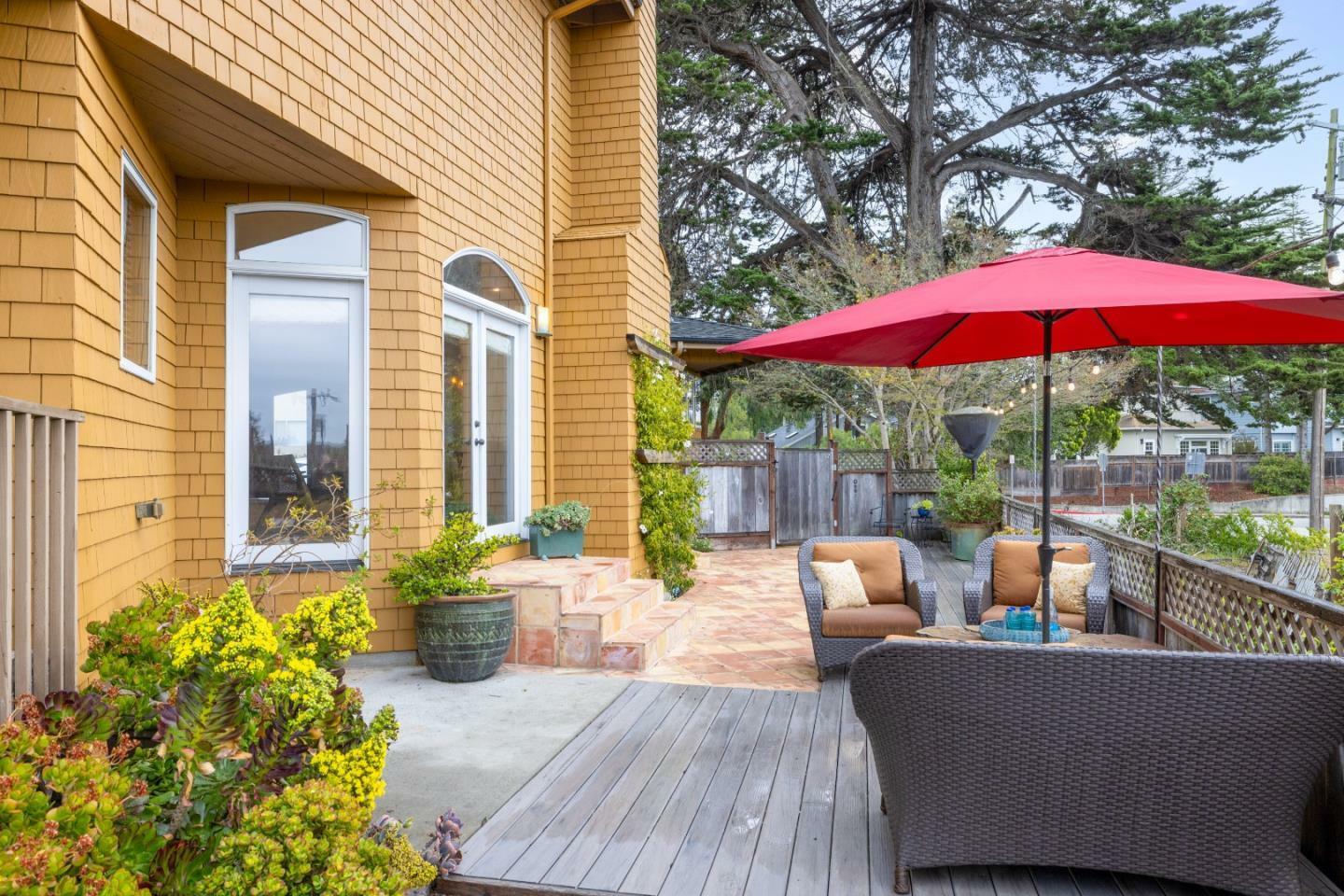 Property Photo: 901 Capitola Avenue CA 95010