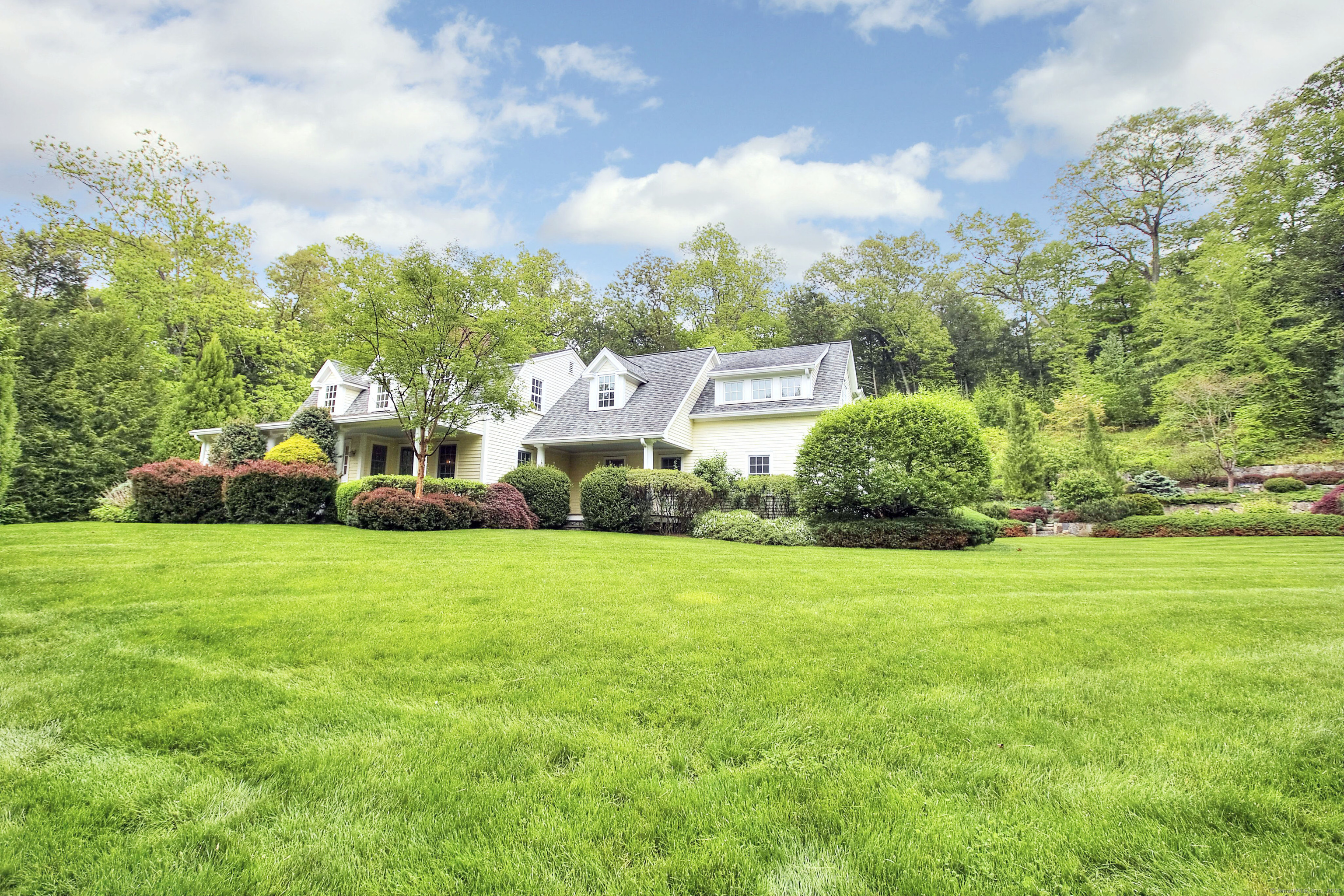 Property Photo:  29 Bradley Road  CT 06883 