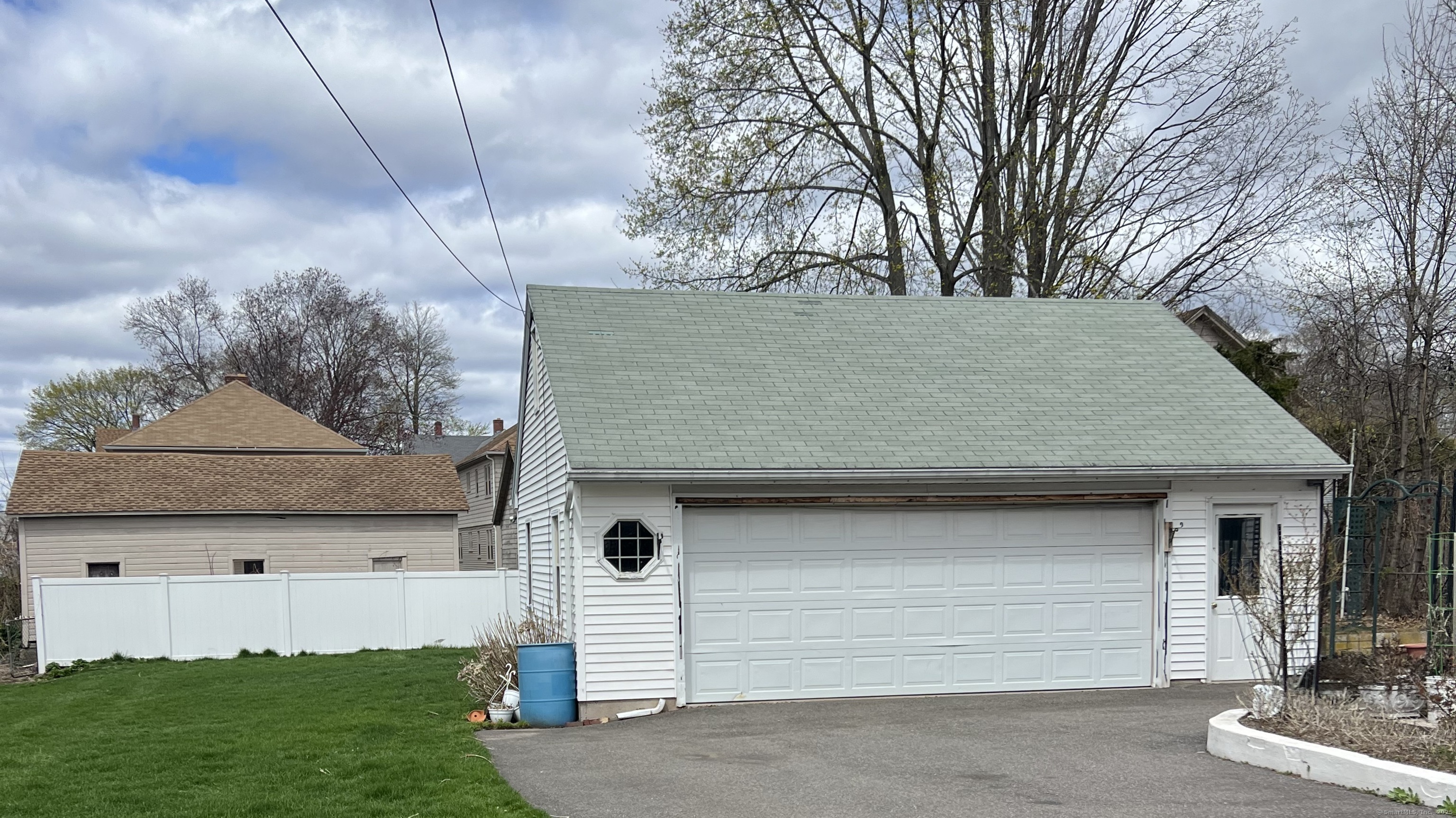 Property Photo: 39 Eldridge Street CT 06040