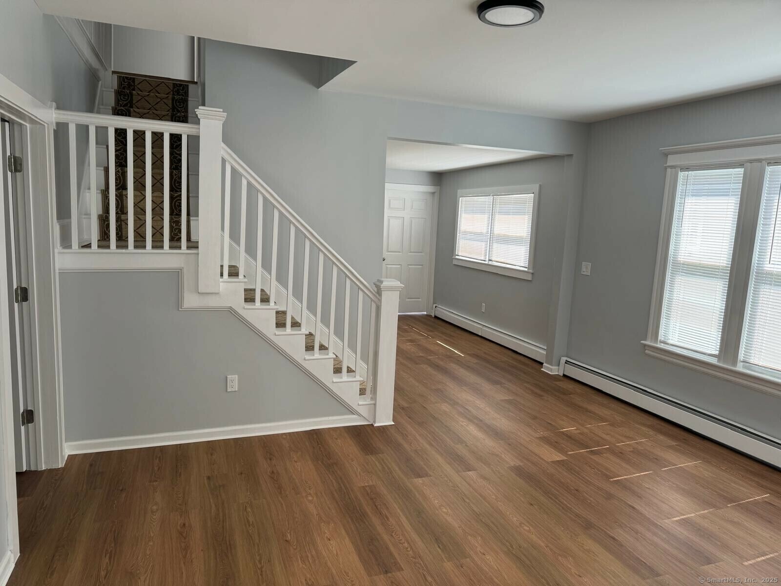 Property Photo: 187 Jewett Avenue CT 06606