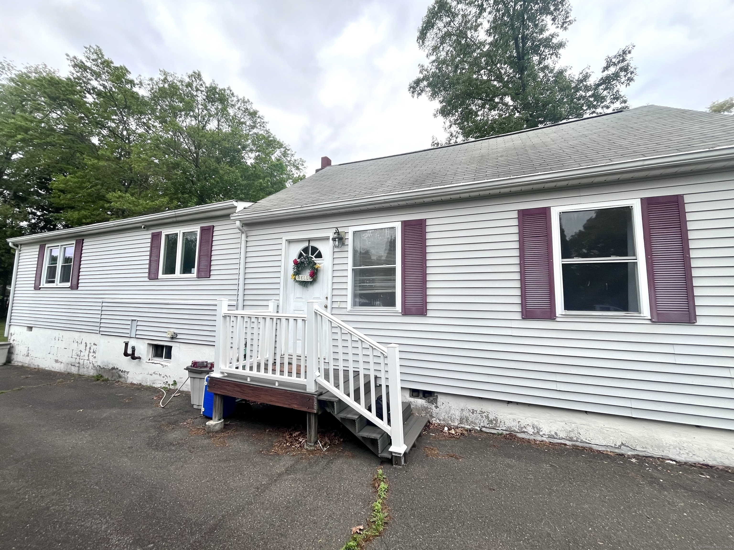 40 Woodland Avenue  North Haven CT 06473 photo
